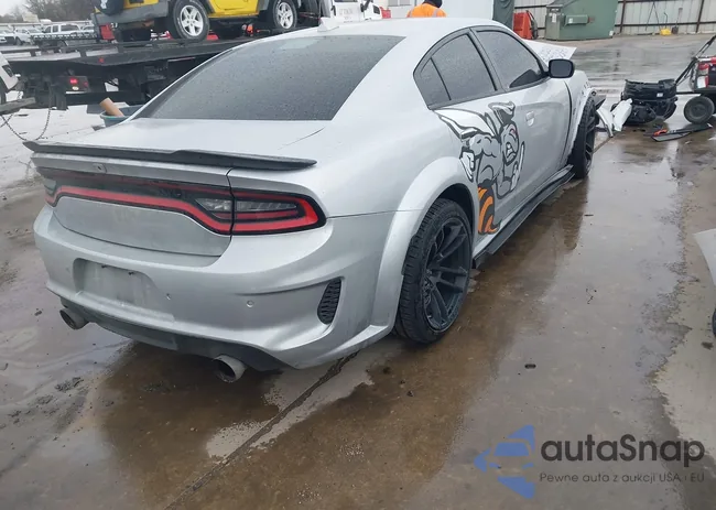 2C3CDXGJXPH616064: 44025162