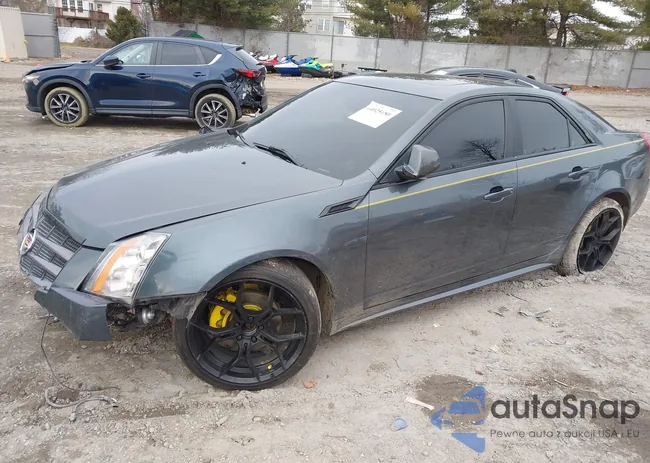 1G6DC5EY4B0132902: 44025180