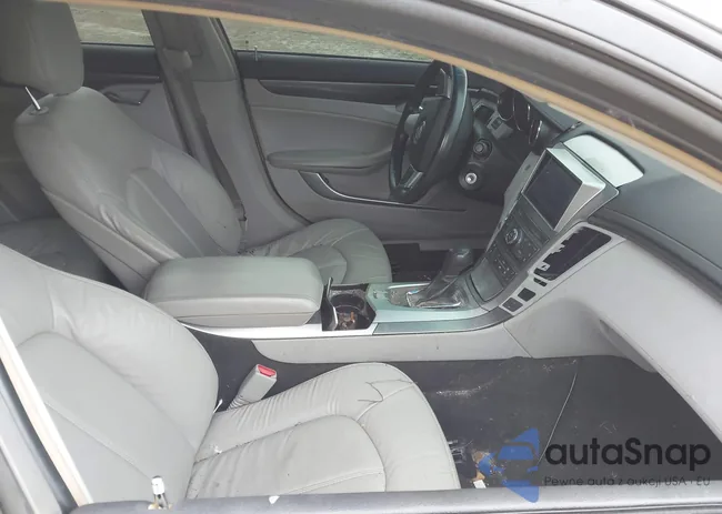 1G6DC5EY4B0132902: 44025180