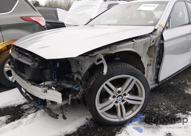 WBA5B3C50GG259143: 44024236