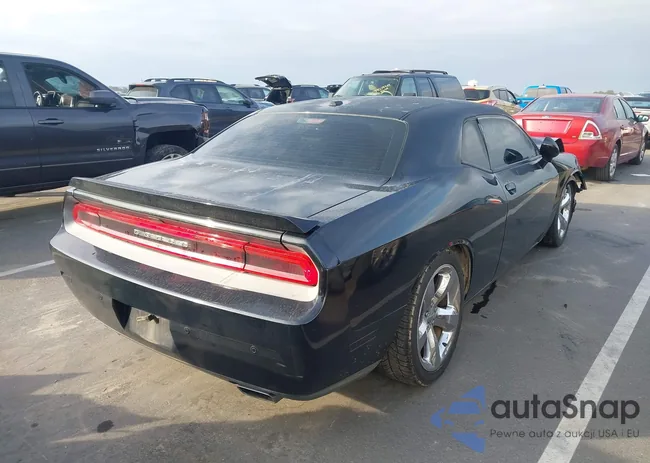 2C3CDYAG3EH121981: 44024237