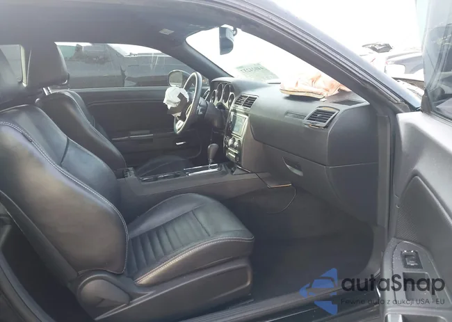 2C3CDYAG3EH121981: 44024237