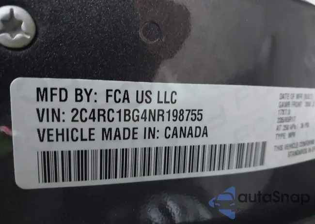 2C4RC1BG4NR198755: 44024253