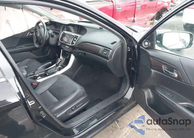 1HGCR3F84GA028987: 44024270