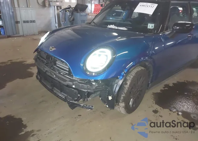 WMW53GD02S2W62702: 44024332