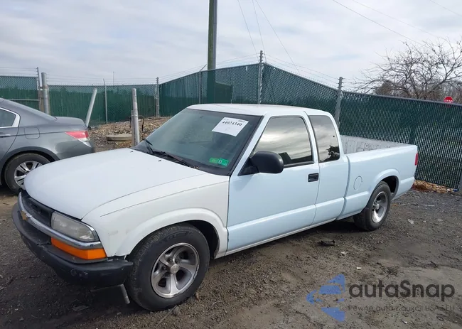 1GCCS195028142185: 44024340