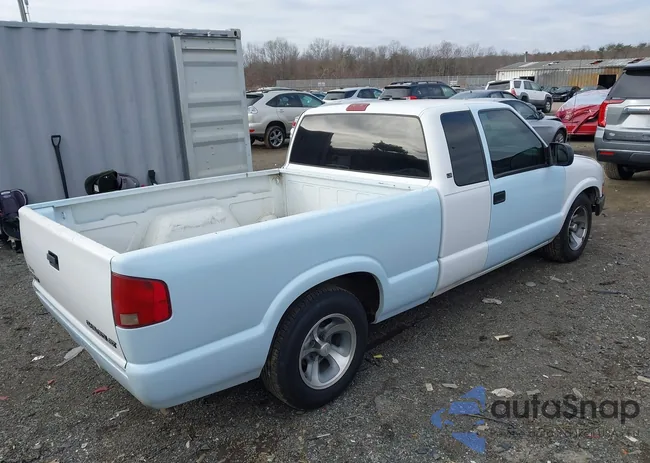 1GCCS195028142185: 44024340