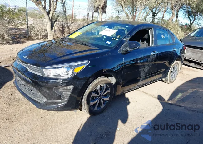 3KPA24AD0PE584604: 44024380