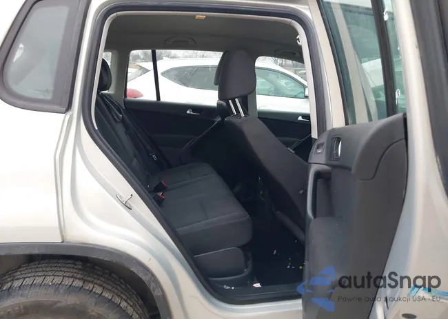 WVGAV3AX5EW615436: 44024498