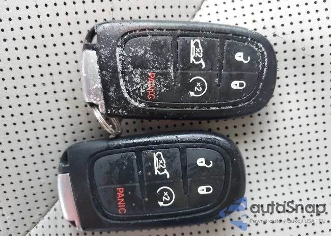 1C4PJMDX5LD642818: 44024529