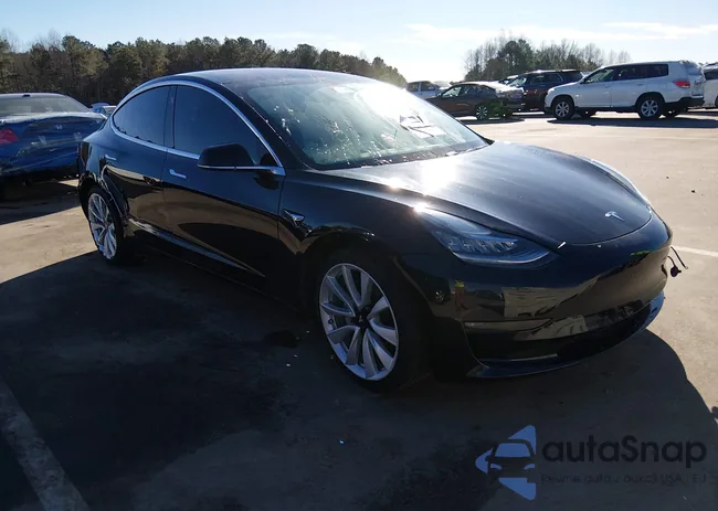 5YJ3E1EA3JF050304: 44024574