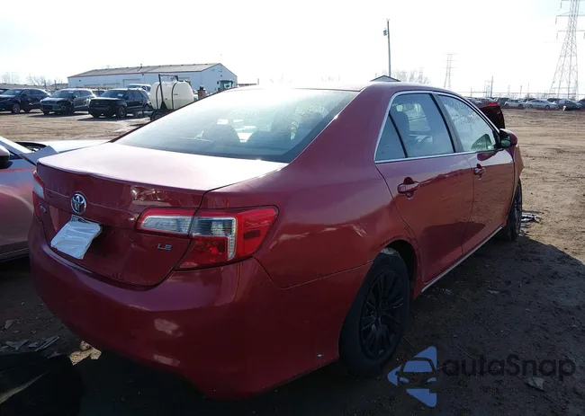 4T4BF1FKXDR302840: 44024606