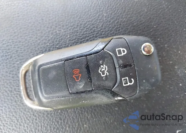 3FA6P0H74DR140667: 44024620