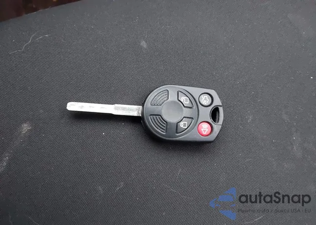 1FADP3F22JL264804: 44024631