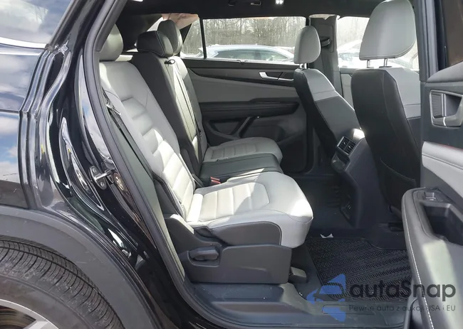 1V2AE2CA2RC216156: 44025731