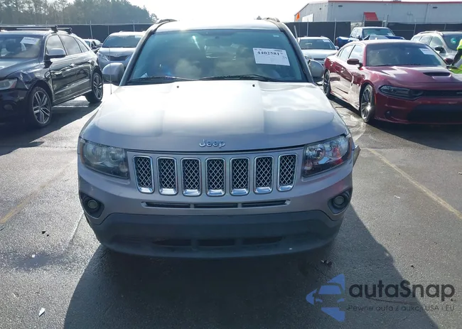 1C4NJCEA3FD246919: 44025817