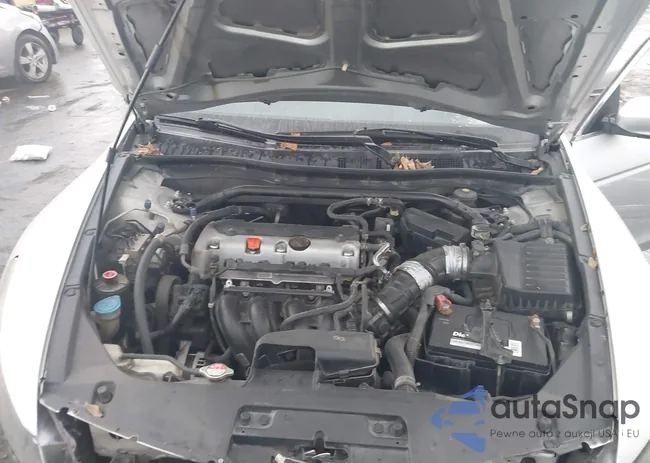 1HGCS1B8XCA011135: 44025952