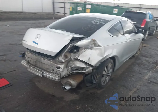 1HGCS1B8XCA011135: 44025952