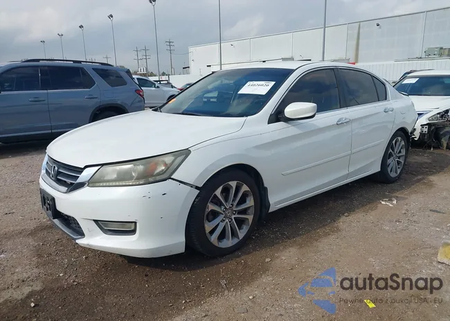 1HGCR2F5XDA062072: 44026020