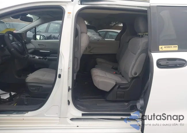 5TDBRKEC5NS133726: 44026120