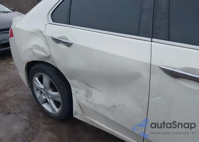 JH4CU2F60AC016805: 44025322