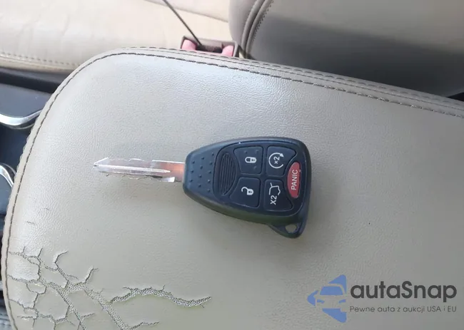 1C3BC2FG8BN570113: 44025397