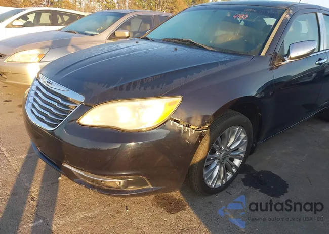 1C3BC2FG8BN570113: 44025397