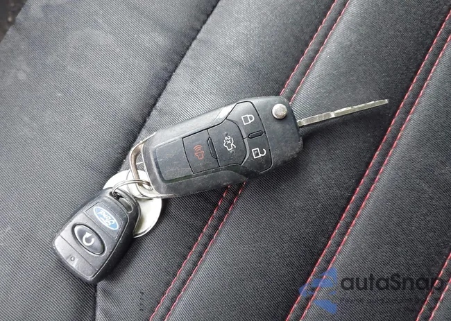 3FA6P0H72GR223129: 44025399