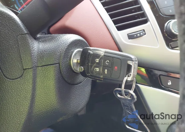 1G1PE5SB7E7165482: 44025573