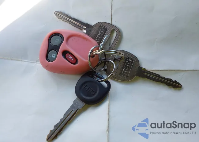 2GCEK19BX51302188: 44026671