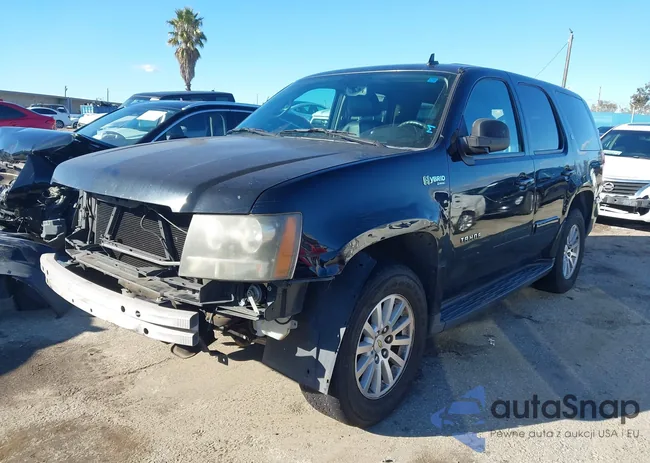 1GNFC135X9R119348: 44026810