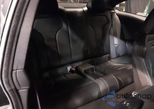 WBS4Y9C57JAA85660: 44026818