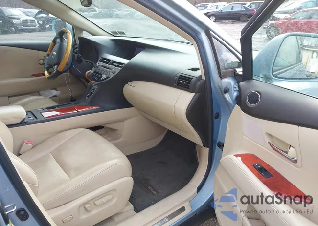 2T2BK1BA9AC031040: 44026850