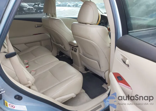 2T2BK1BA9AC031040: 44026850