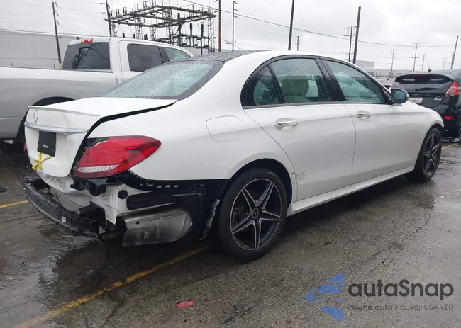 WDDZF4JB7JA488409: 44026852