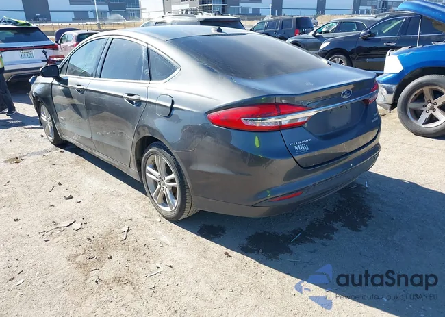 3FA6P0LU0JR247983: 44026903