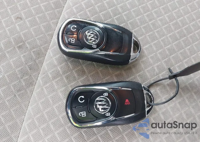 KL4CJBSB7JB641294: 44027117