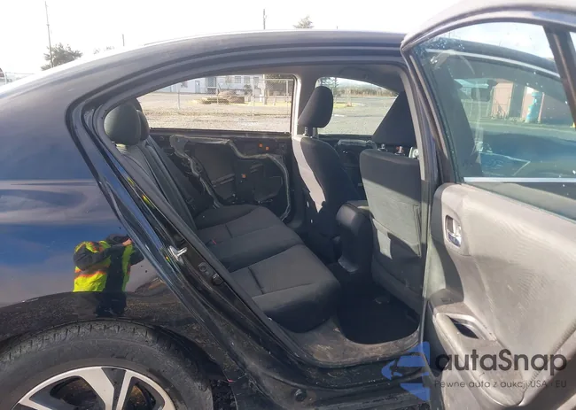 1HGCR2F30HA272040: 44027150