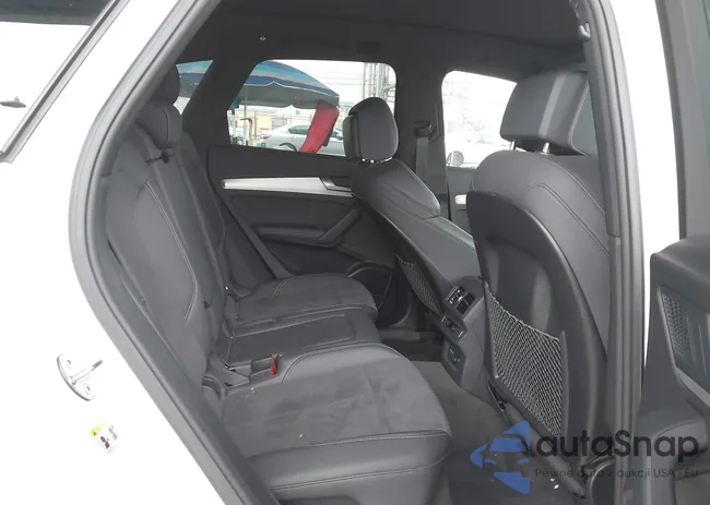 WA1E2AFYXR2087923: 44027222