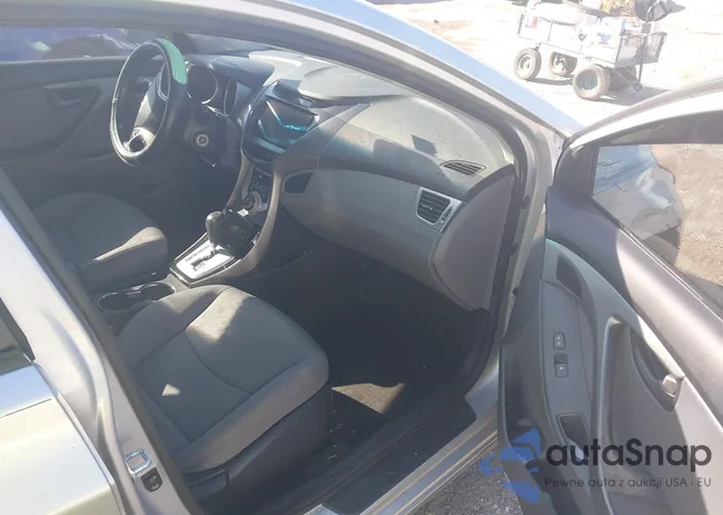 KMHDH4AE8CU183023: 44026360