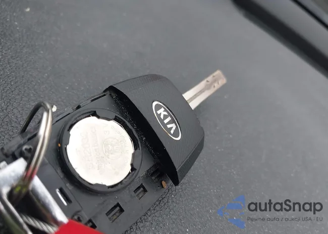 KNDPM3AC2J7455194: 44026361