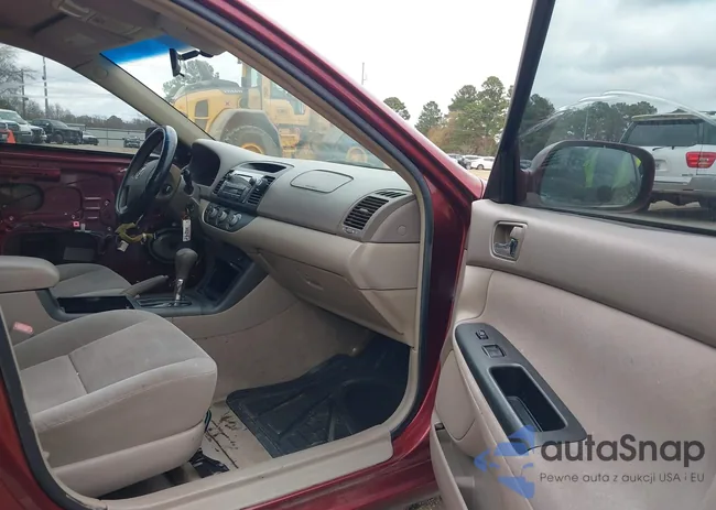 4T1BE30K66U117320: 44026412