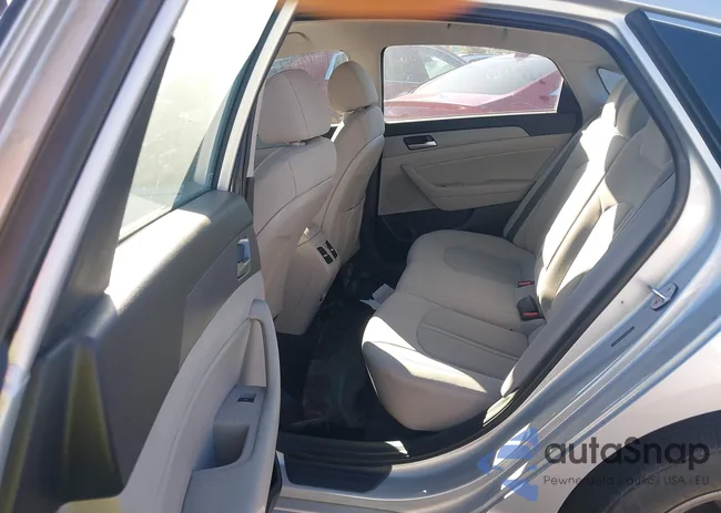 5NPE34AF4KH783417: 44026430