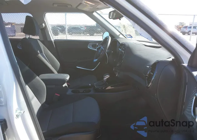 KNDJ23AUXR7225189: 44026436