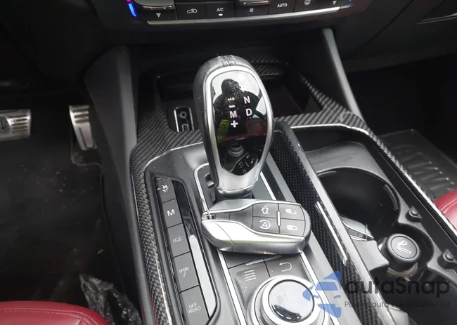 ZN661YUS3HX234202: 44026508