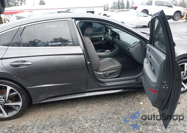 KMHL44J23PA257100: 44026540