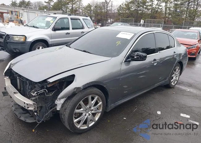 JN1CV6AR0CM976813: 44026557