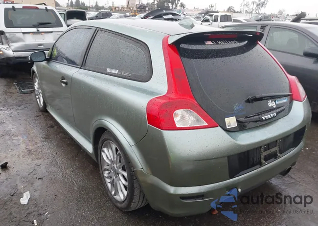 YV1MK672182046484: 44026565