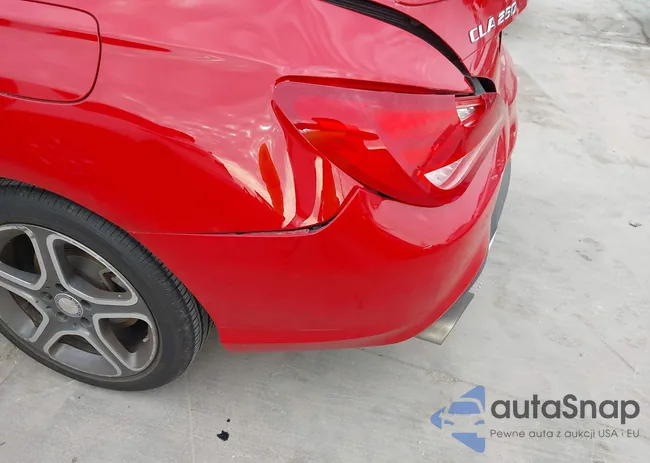 WDDSJ4EB9EN137543: 44026633