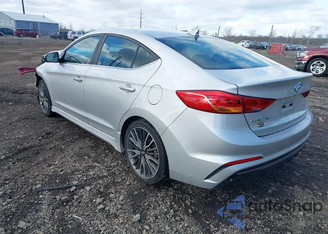 KMHD04LB0JU537639: 44027634